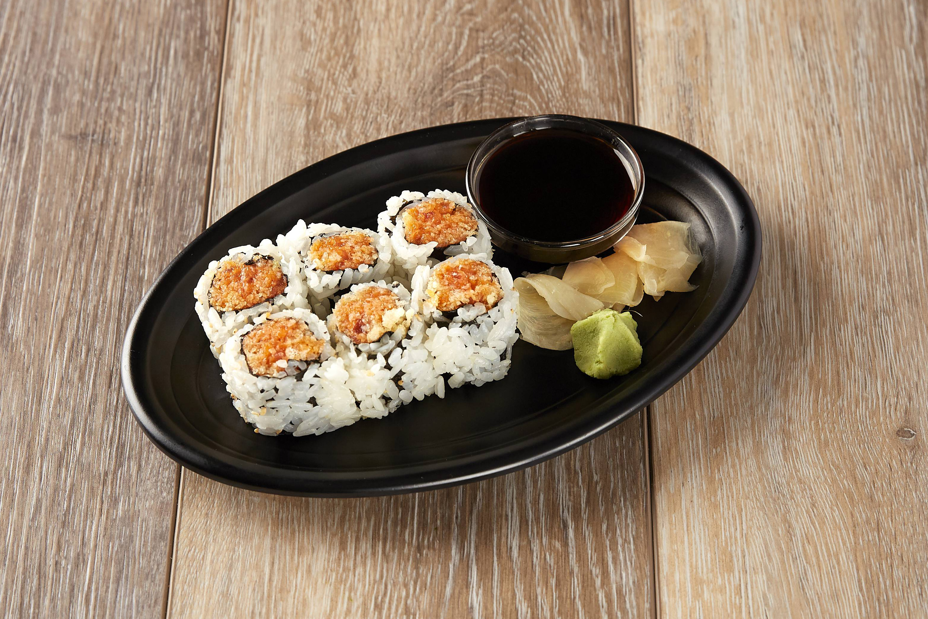 Order Spicy Tuna Roll food online from Hokkaido Sushi Bar store, Norfolk on bringmethat.com