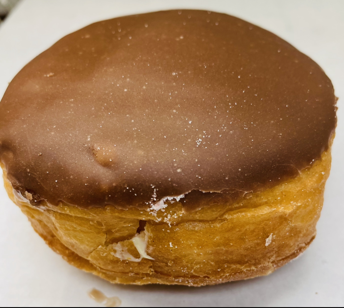 Order Boston Creme Filled Donut food online from Boston Donuts store, Fitchburg on bringmethat.com