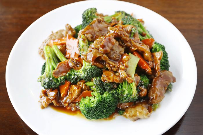 Order B03. Beef with Broccoli food online from Shanghai Garden store, Sacramento on bringmethat.com