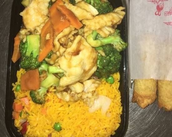 Order C2.Chicken with Broccoli food online from Panda Garden Buffet Inc store, Cookeville on bringmethat.com
