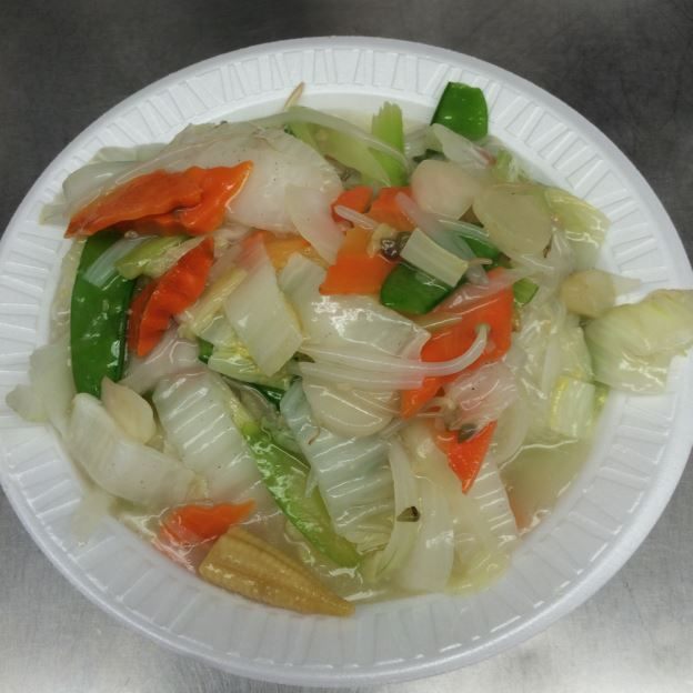 Order Vegetable Chow Mein food online from Sunny Chinese Food store, Clarks Summit on bringmethat.com
