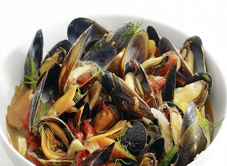 Order Steamed Belgian Style Mussels - Appetizer food online from Napoli Pizza & Pasta store, Houston on bringmethat.com