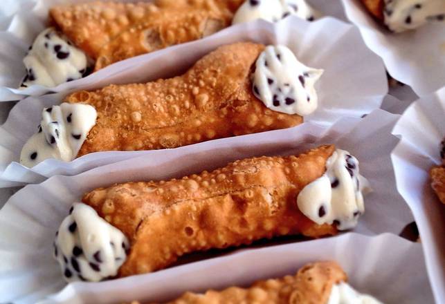 Order Cannoli - Large Large Cannoli food online from Pizza Amore The Wood Fire Way store, Grand Island on bringmethat.com