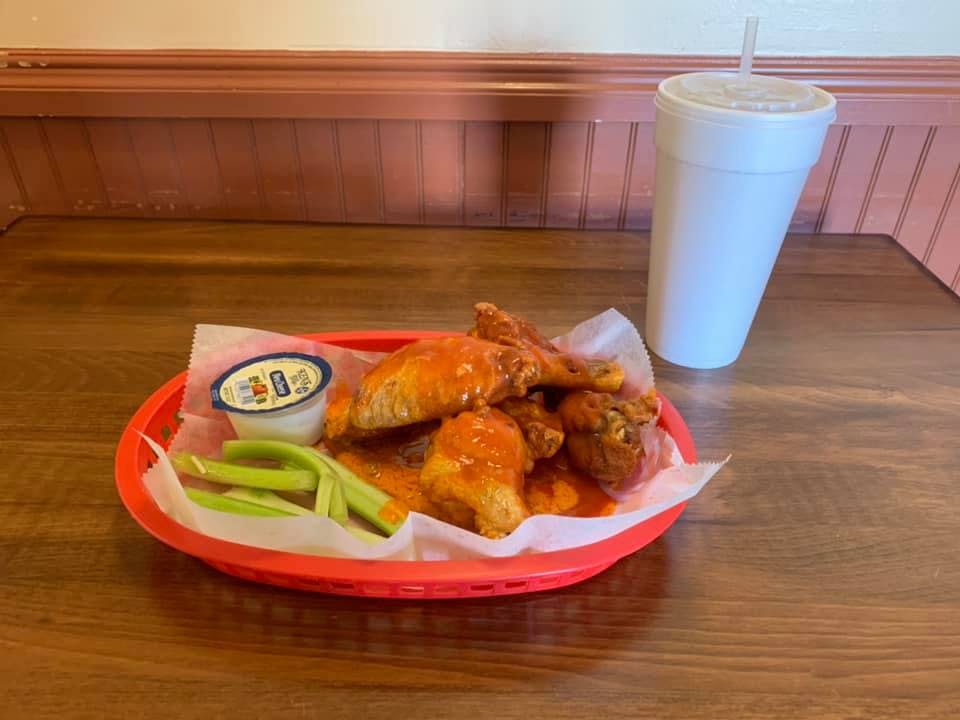 Order Buffalo Wings - 6 Pieces food online from Toppings Pizza Company store, Frederick on bringmethat.com