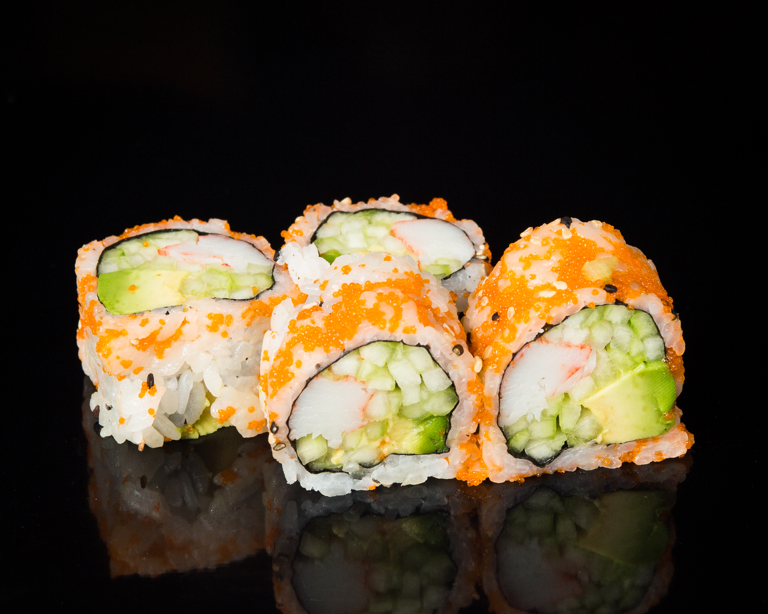 Order 4 Pieces Cali Roll food online from Sushi Sakura Express store, Houston on bringmethat.com