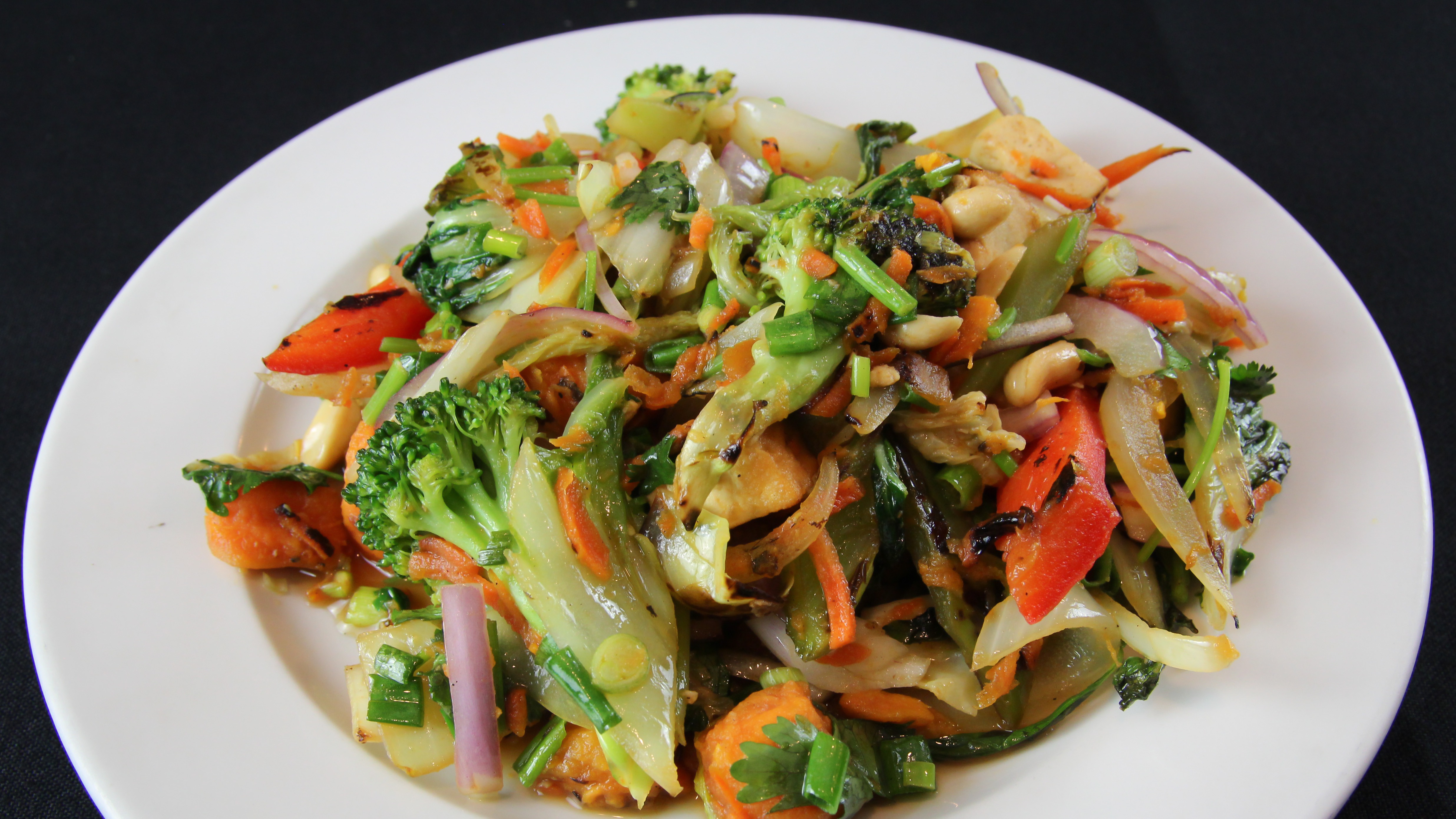 Order Grilled Vegetable Salad food online from Basil Thai Cafe store, Columbus on bringmethat.com
