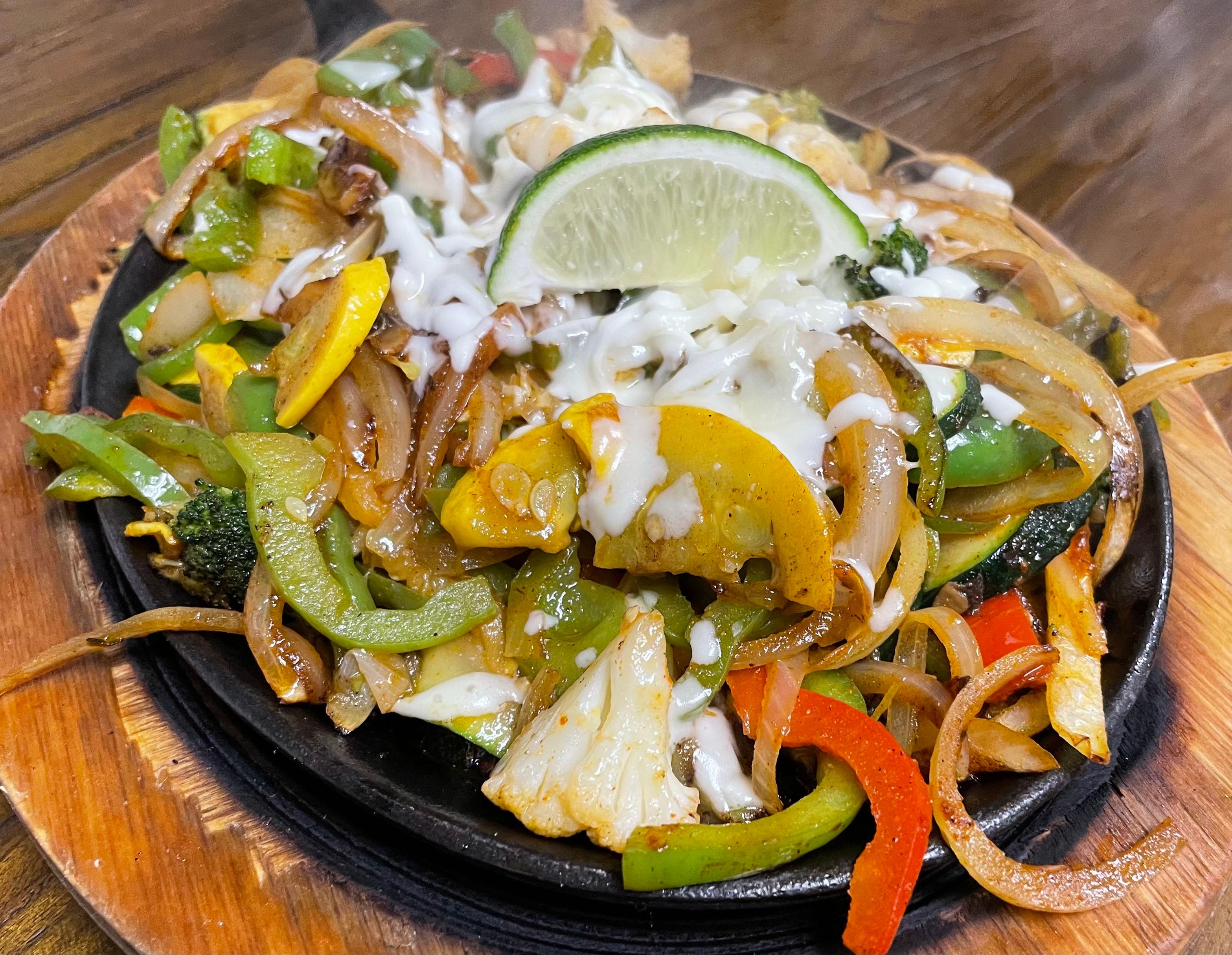 Order Veggie Fajita food online from Totopo Mexican Kitchen And Bar store, Pittsburgh on bringmethat.com