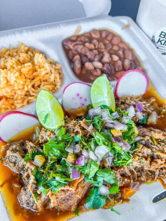 Order Combo Plate food online from Birria Kings Oxford store, Chula Vista on bringmethat.com