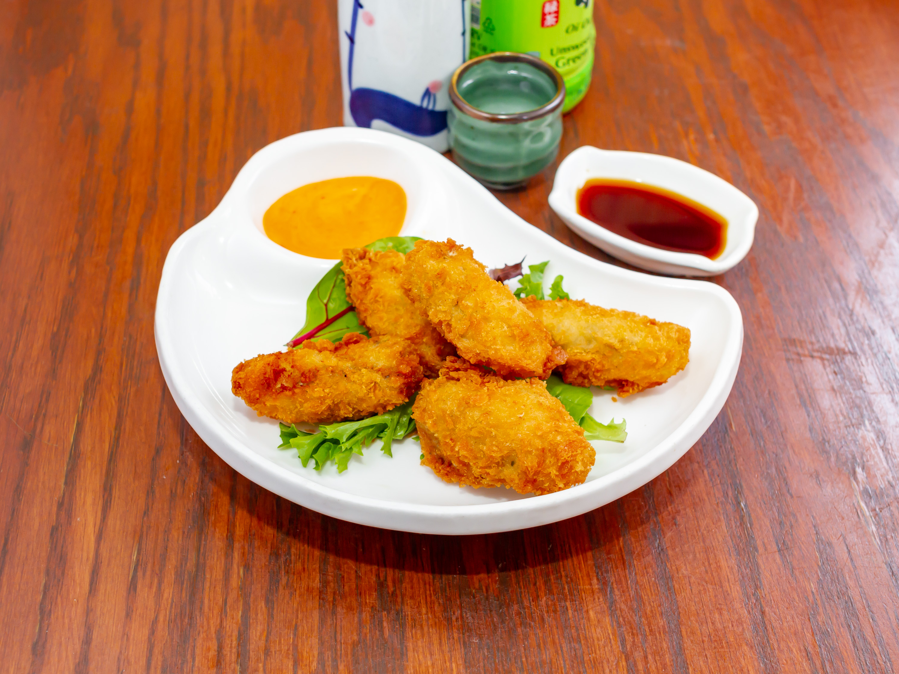 Order Fried Oyster food online from Sushi para japanese restaurant store, New York on bringmethat.com
