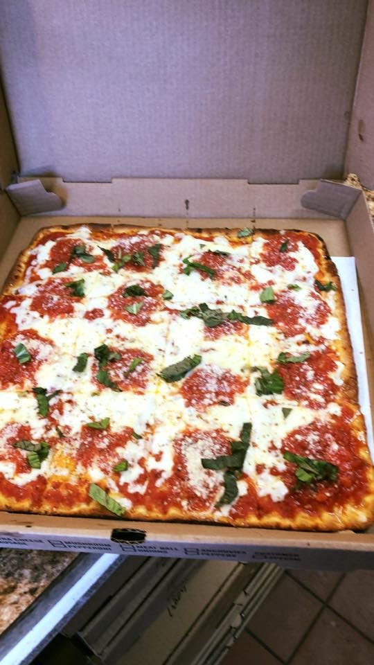 Order Sicilian Brooklyn Style Pizza - Large 16'' food online from Luigi's Pizzarama store, Levittown on bringmethat.com