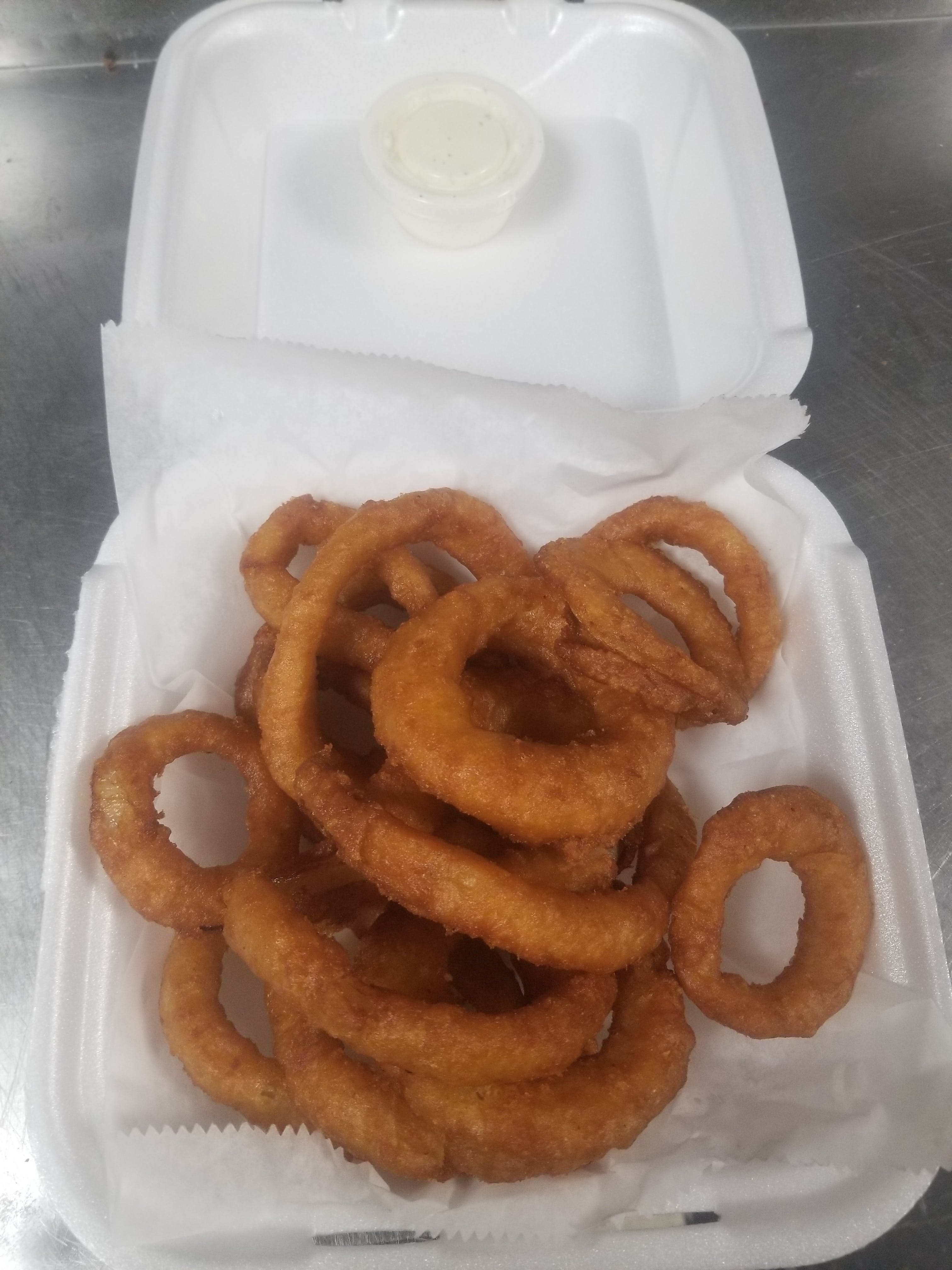 Order Onion Rings - Appetizer food online from Queens Pizza & Subs store, Greensboro on bringmethat.com