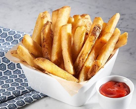 Order French Fries food online from Santinis Deli & Grill store, Bridgeport on bringmethat.com