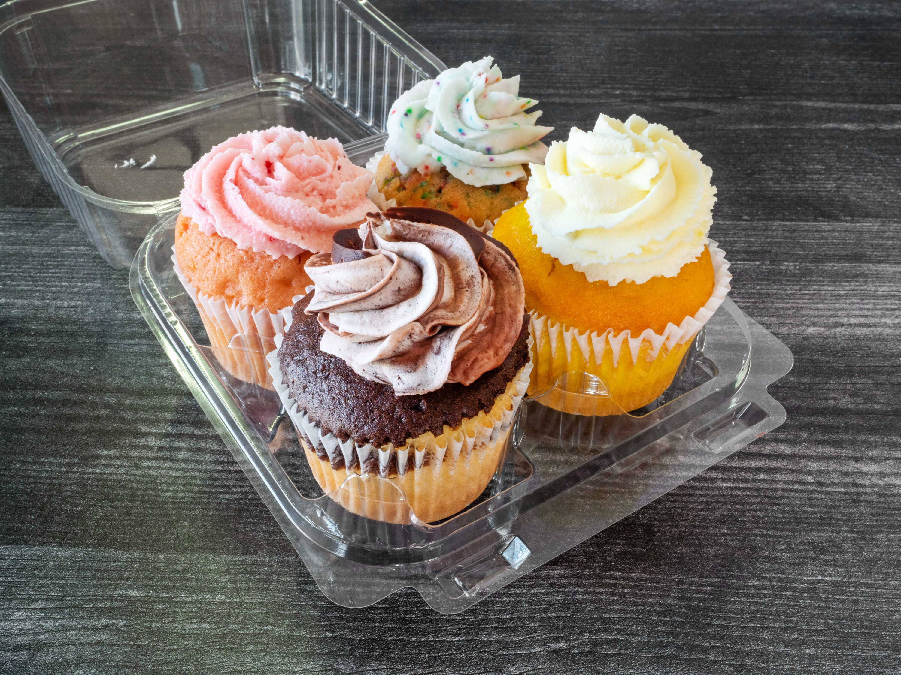 Order Pack 4 Pieces of Cupcakes food online from Sweetart Creative Baking store, Pleasanton on bringmethat.com