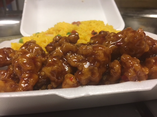 Order General Tso's Chicken Lunch food online from Lychee store, State College on bringmethat.com
