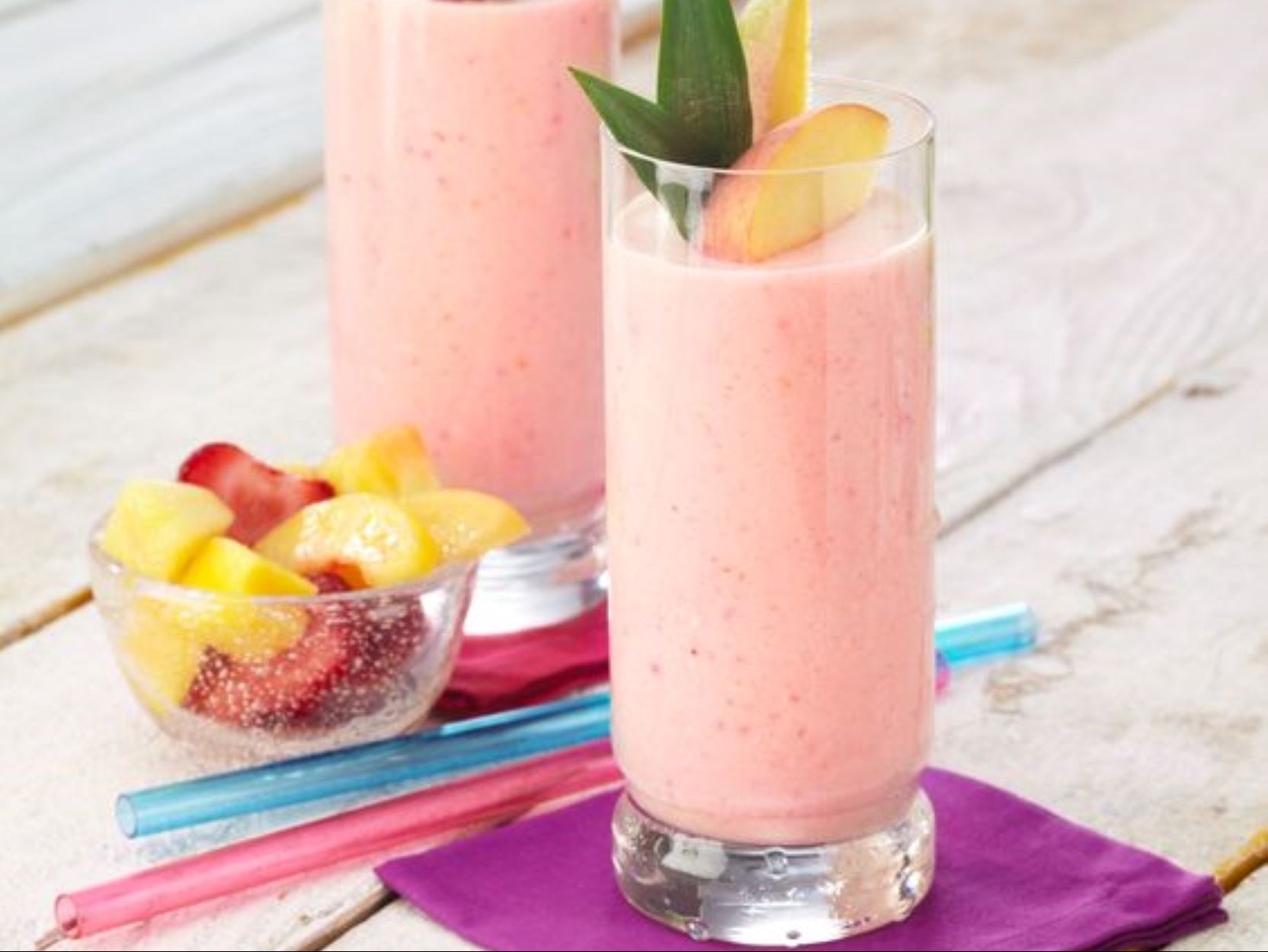Order Strawberry Banana Smoothie food online from Kabab House store, Atlantic City on bringmethat.com