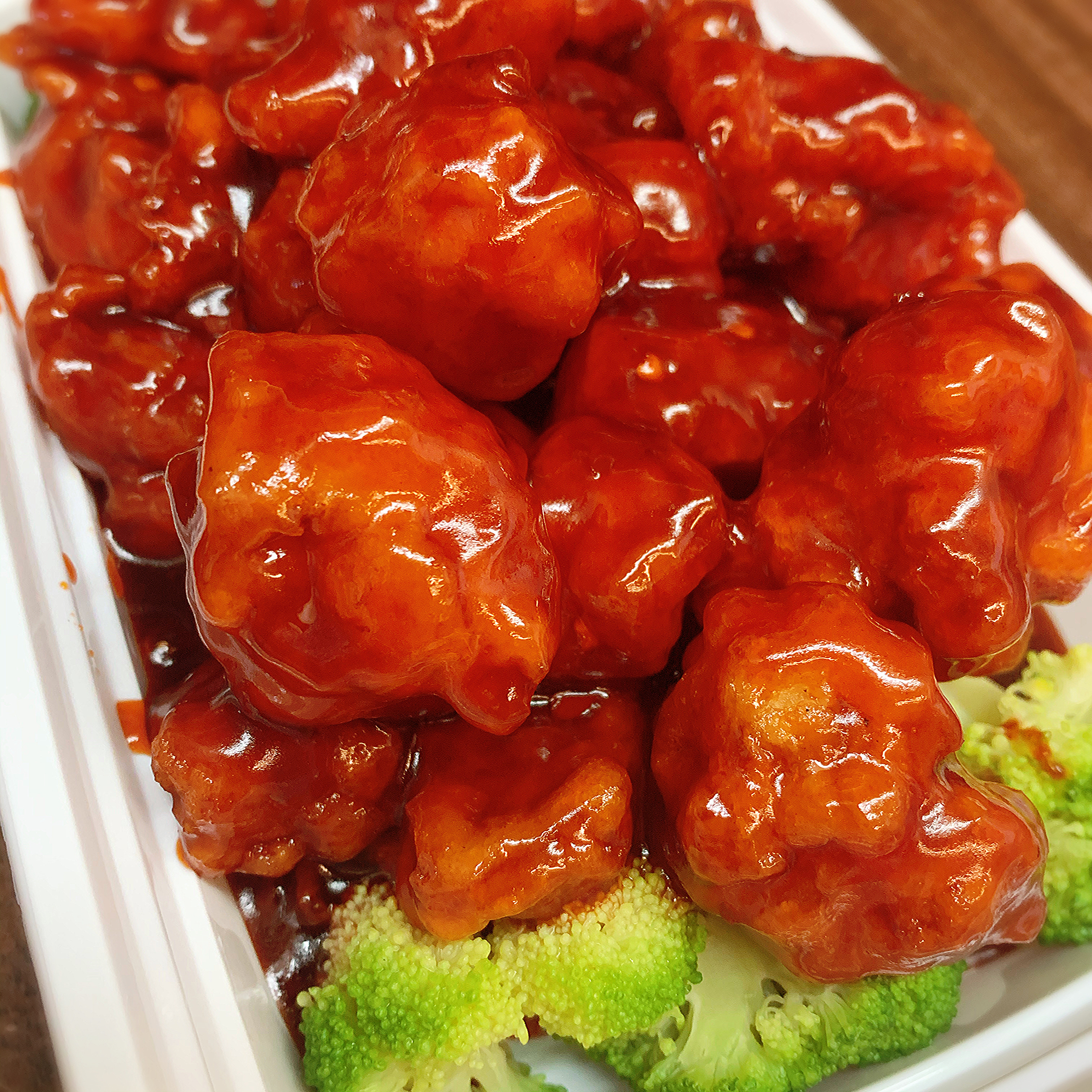 Order H9. General Tso's Chicken food online from Imperial House store, Prospect Park on bringmethat.com