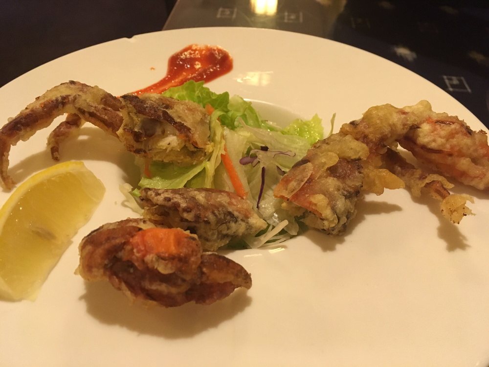 Order Soft Shell Crab food online from Sushi para japanese restaurant store, New York on bringmethat.com