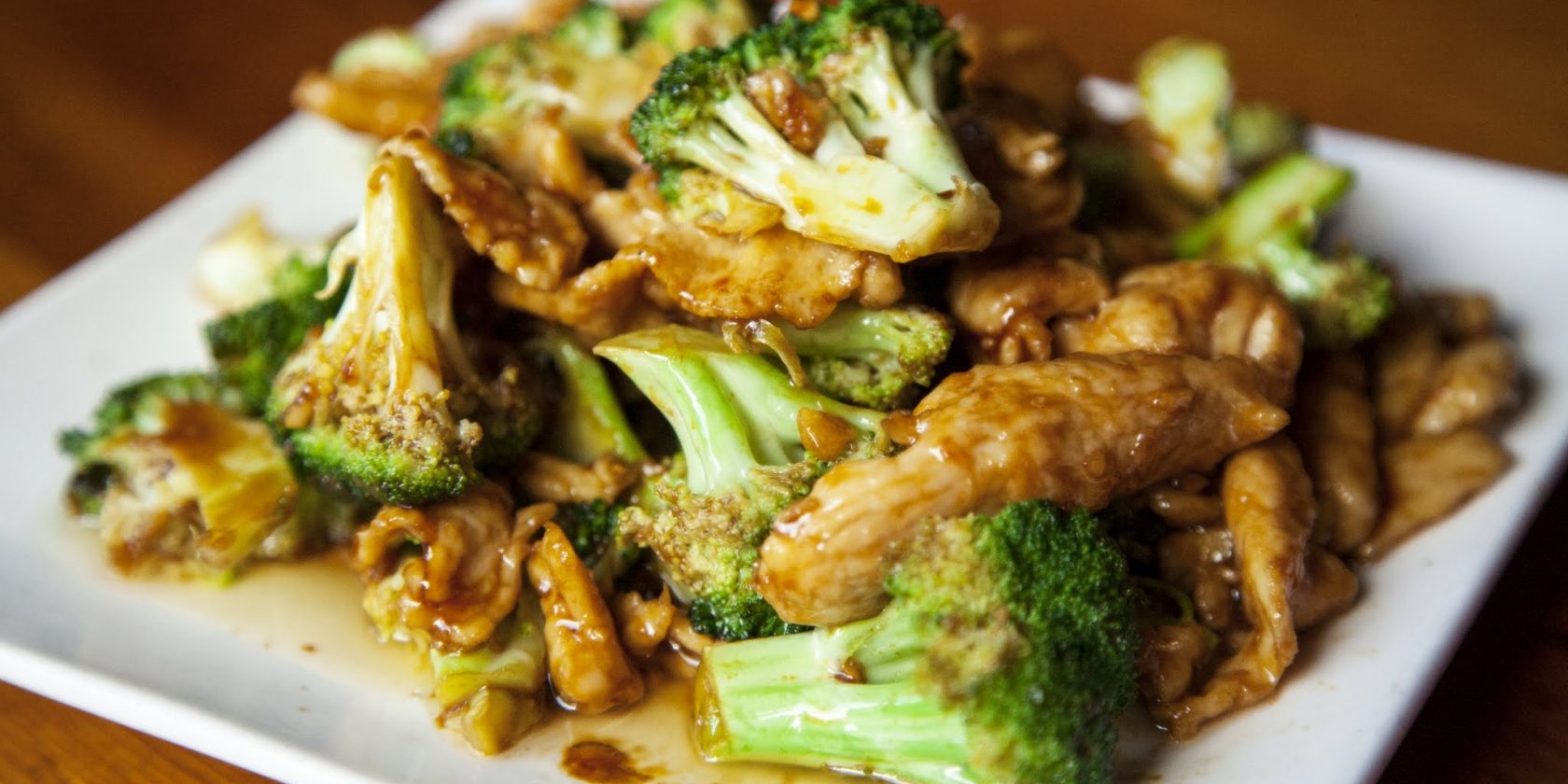 Order 84. Sliced Chicken with Broccoli food online from Hao Wei store, Troy on bringmethat.com