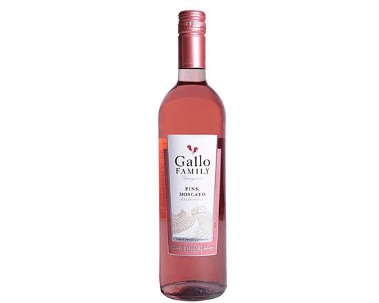 Order Gallo pink Moscato 750ml food online from Windy City Liquor Market store, El Cajon on bringmethat.com