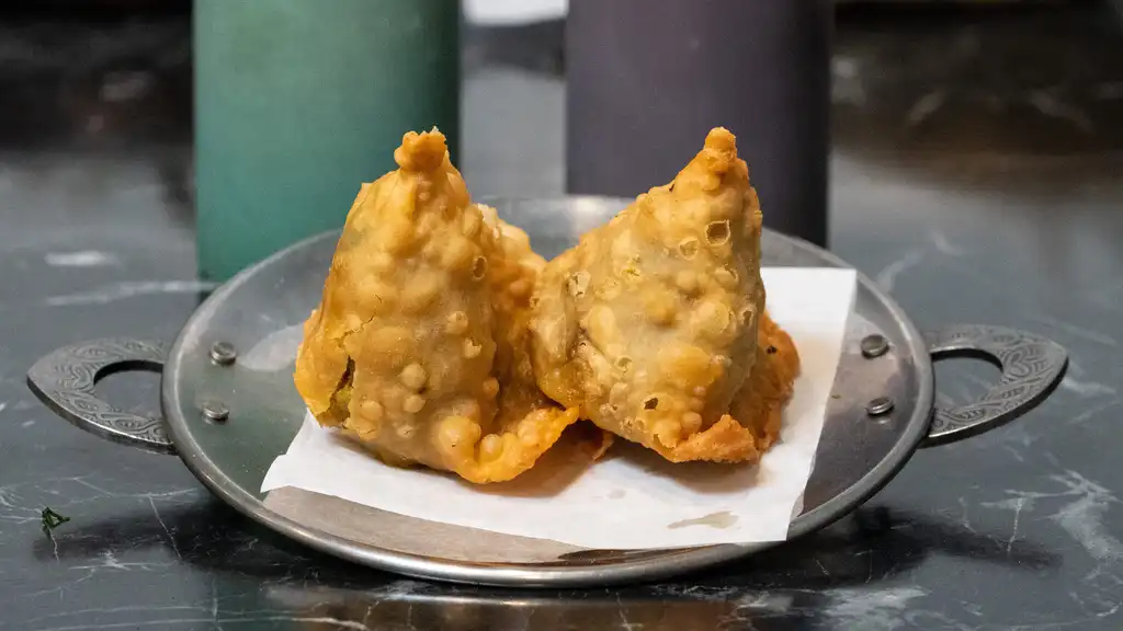 Order Vegetable Samosa food online from Star Of India store, Newnan on bringmethat.com