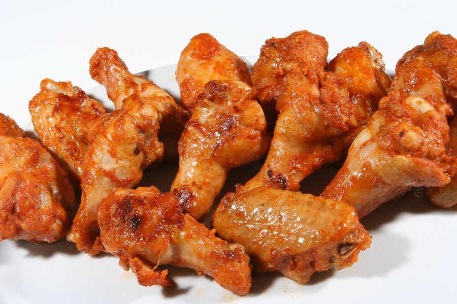 Order 20 Wings food online from Ice House store, Titusville on bringmethat.com