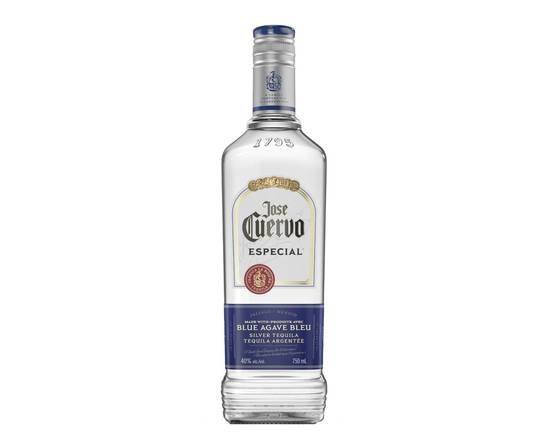 Order Jose Cuervo Silver, 750mL tequila (40.0% ABV) food online from Pacific Liquor Market store, Bell Gardens on bringmethat.com