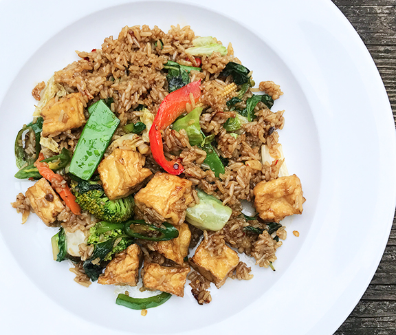 Order Spicy Fried Rice Tofu food online from Royal Thai store, Washington on bringmethat.com