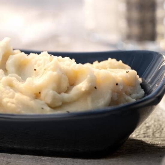 Order Mashed Potatoes food online from Red Lobster store, Richmond on bringmethat.com