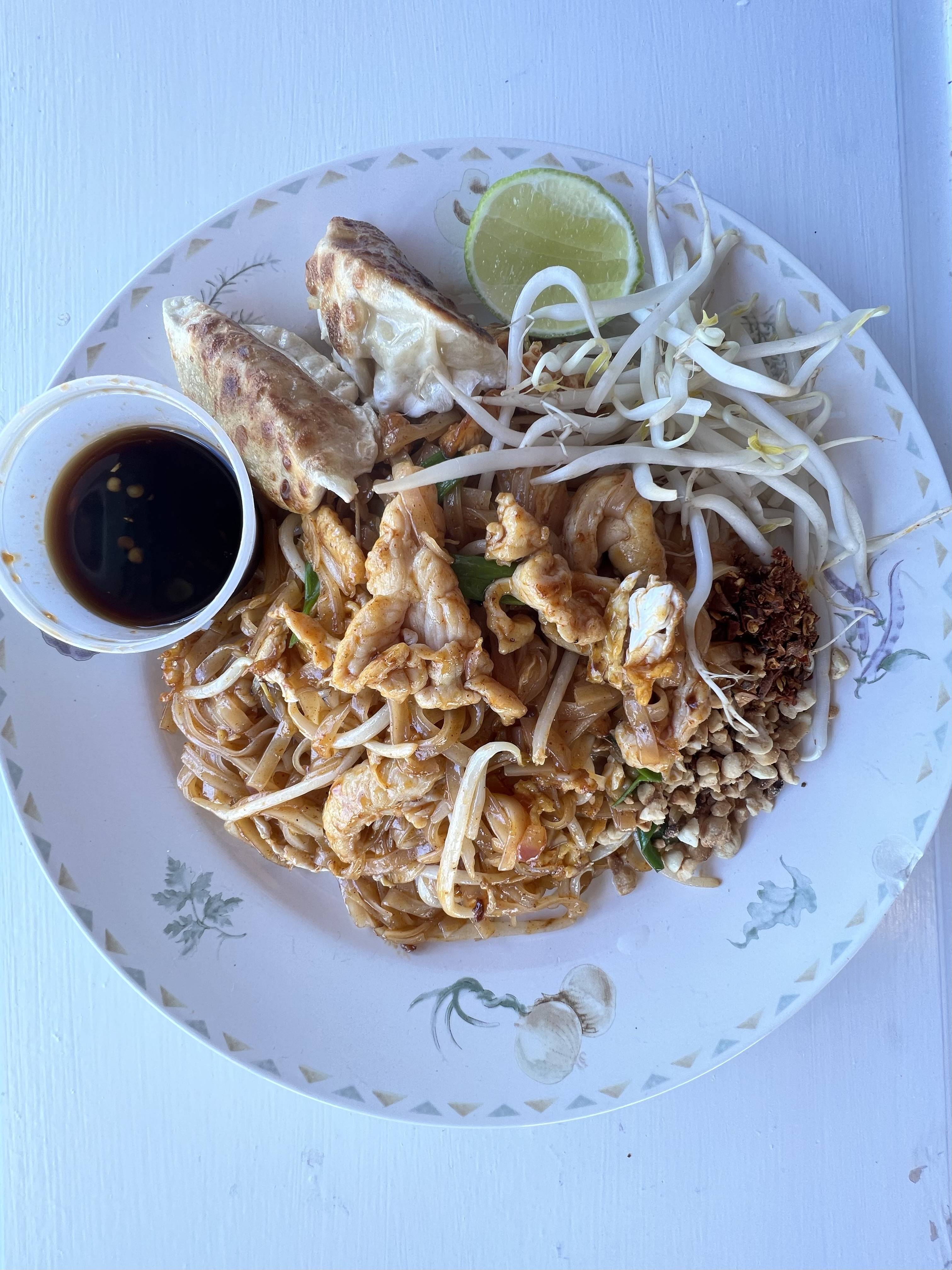 Order PAD THAI COMBO food online from WINGS &amp; THAI RESTAURANT store, Wilmington on bringmethat.com