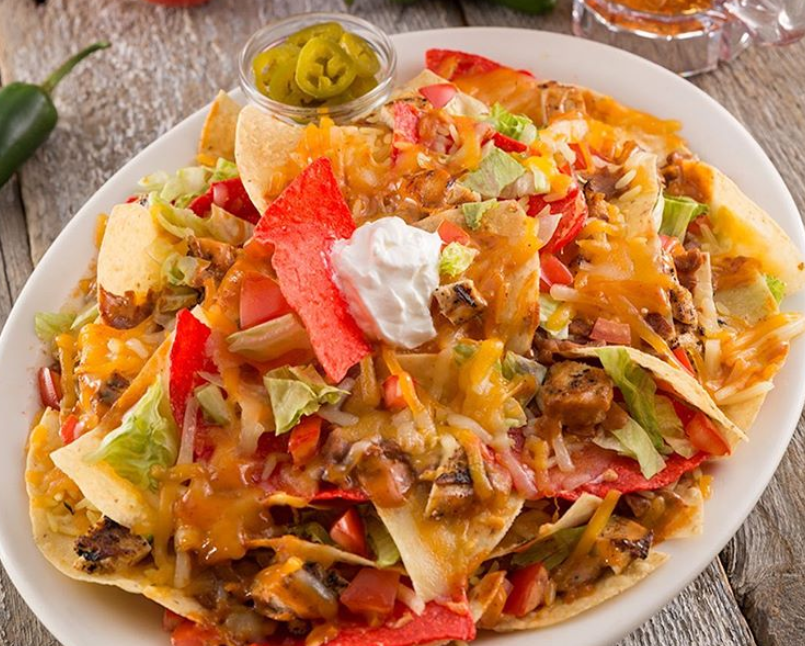 Order Chipotle Chicken Nachos food online from Colton's Steakhouse store, Jefferson City on bringmethat.com