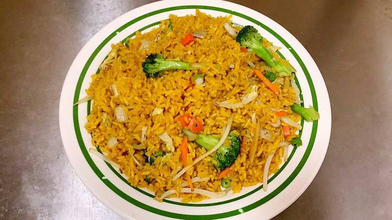 Order Vegetable Fried Rice 菜炒饭 food online from China Dragon store, Anoka on bringmethat.com