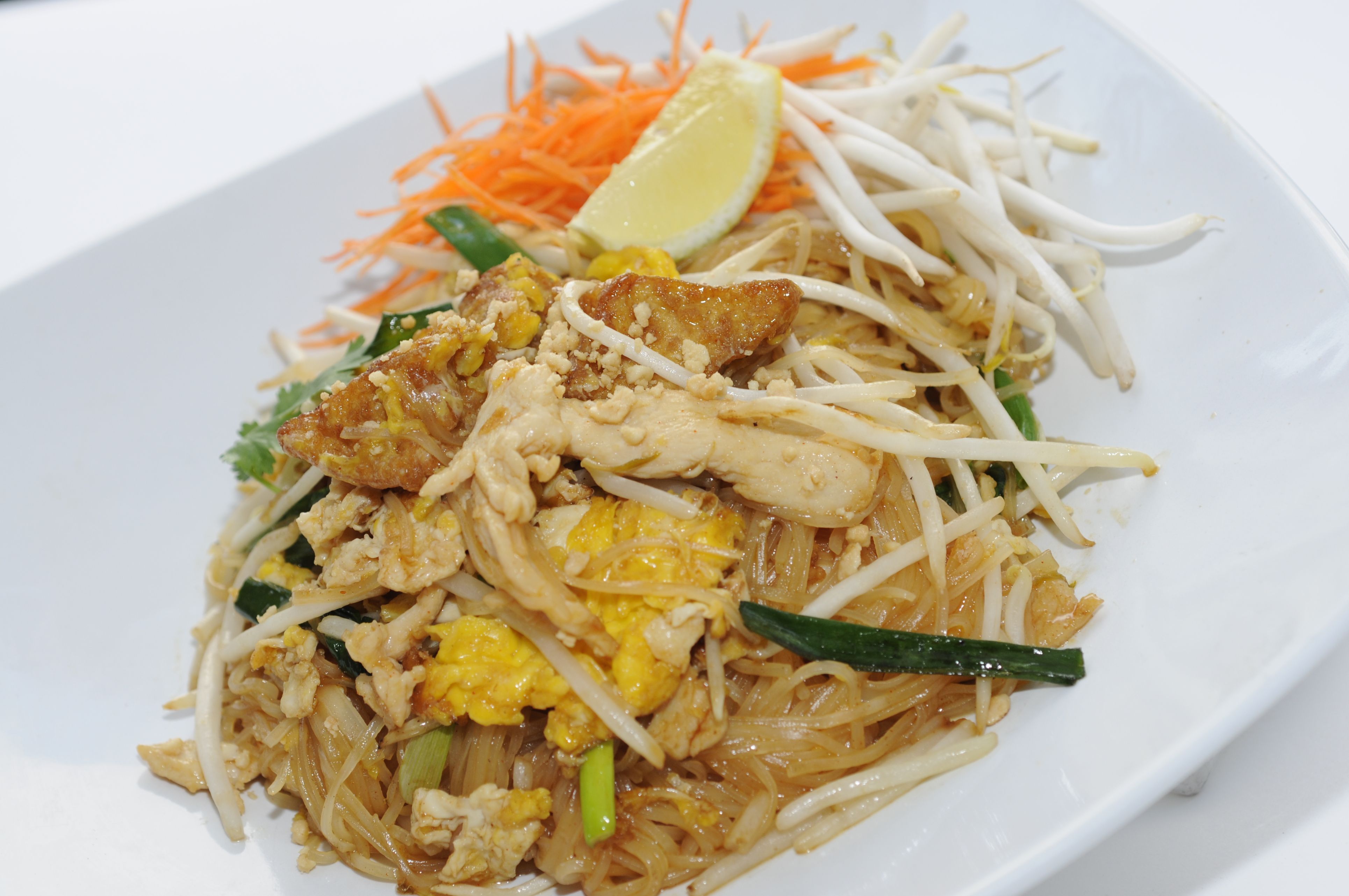 Order 42. Pad Thai food online from Thai Chef 2 store, San Francisco on bringmethat.com
