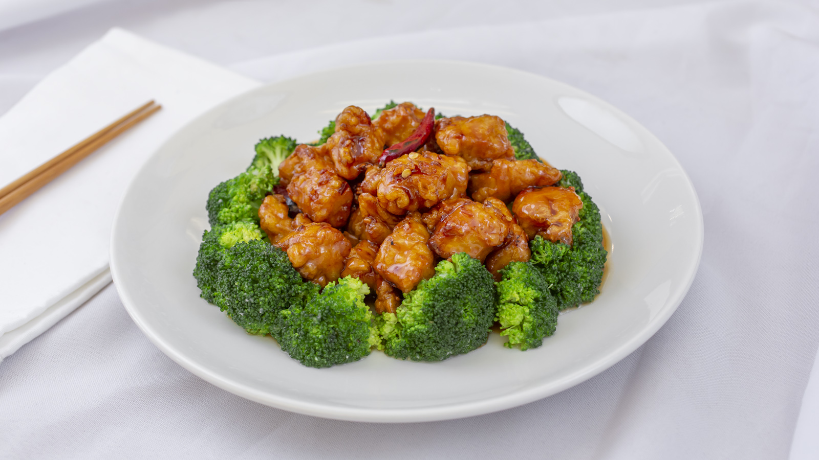 Order 32. General Tso Chicken food online from Golden Dragon Chinese Food store, Laguna Niguel on bringmethat.com