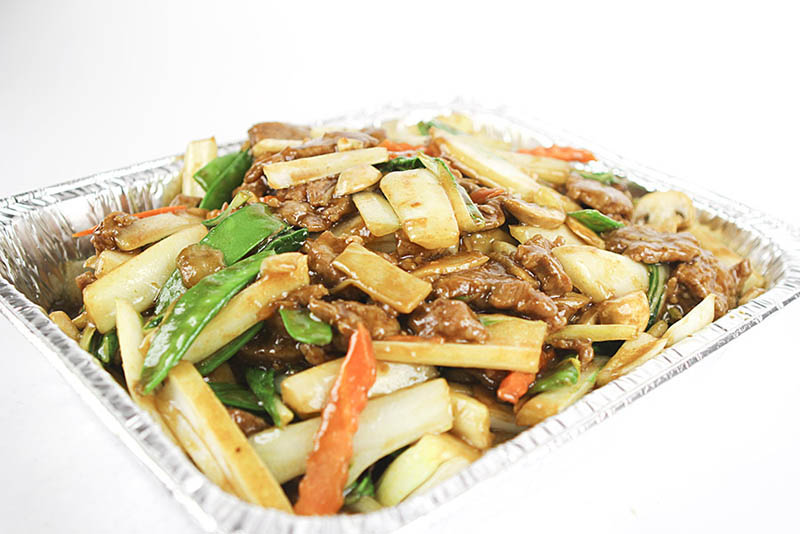 Order 051. Beef Kow food online from Chi Tung Chinese & Thai Restaurant store, Evergreen Park on bringmethat.com