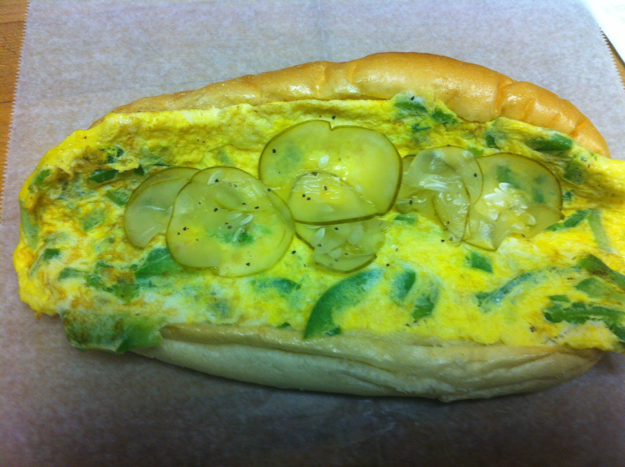 Order Peppers Sandwich with Egg Breakfast - Small food online from New Tiny's Grill store, Media on bringmethat.com