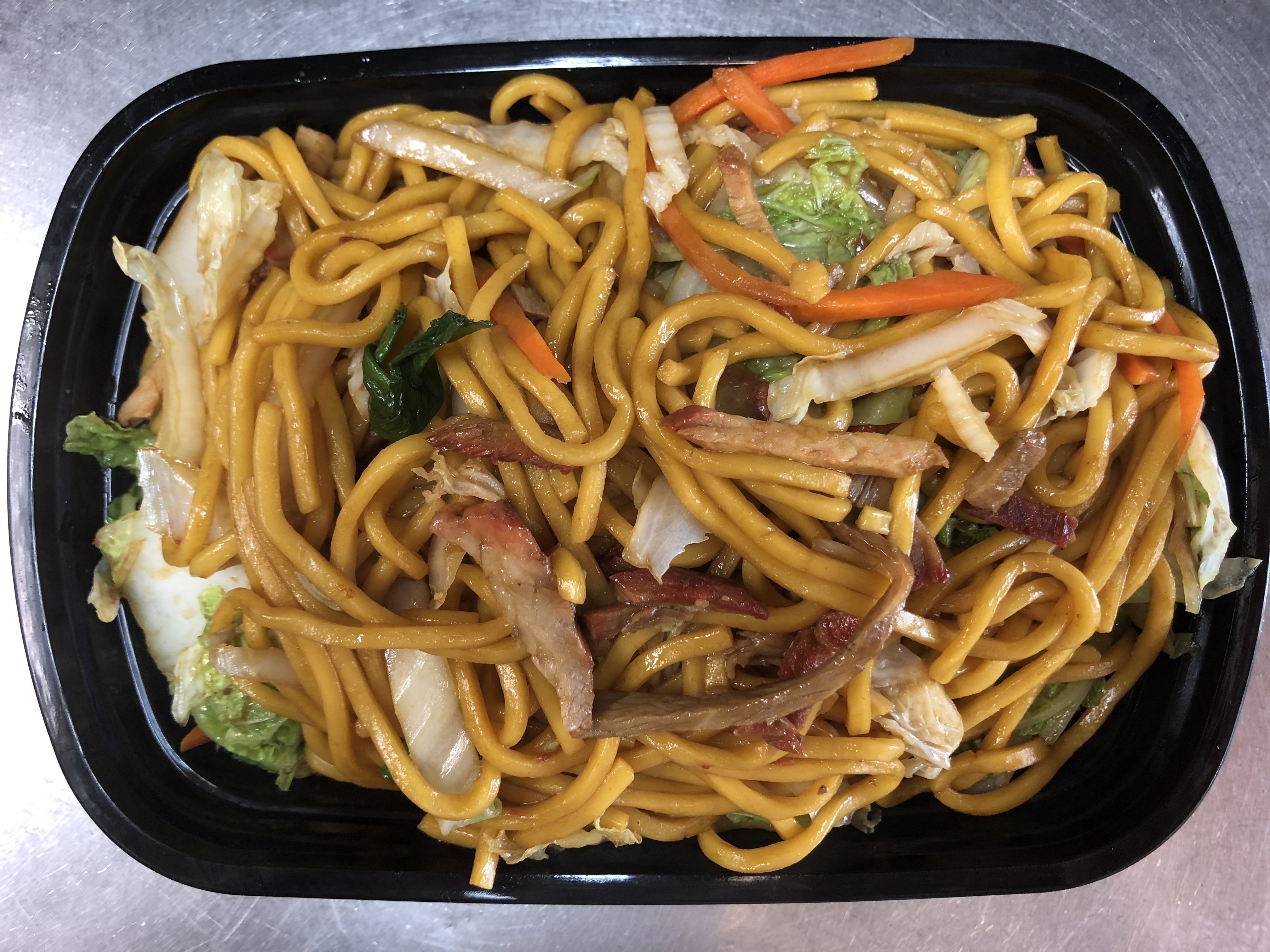 Order 34. Roast Pork Lo Mein food online from China Express store, Clemson on bringmethat.com