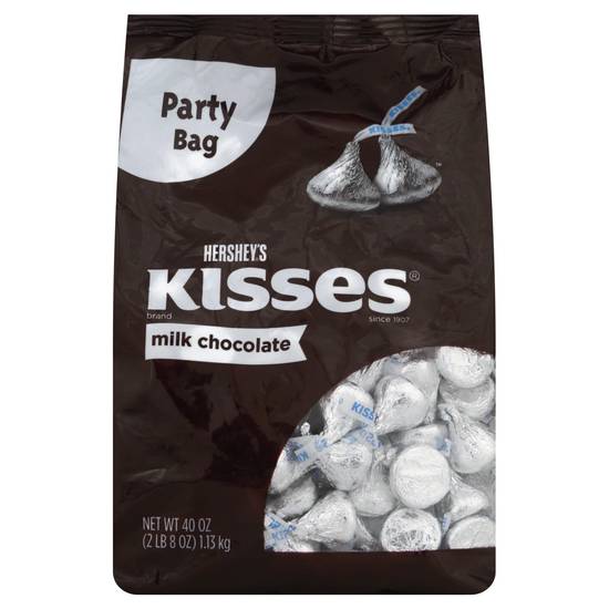 Order Hershey's Kisses Milk Chocolate Candy (35.8 oz) food online from Rite Aid store, Yamhill County on bringmethat.com