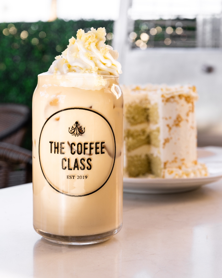 Order Caramel Cake Batter Latte (Iced) (#) food online from The Coffee Class store, Las Vegas on bringmethat.com