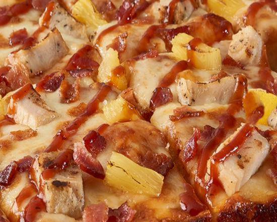 Order NY Style Aloha BBQ Chicken food online from Jet Pizza store, Clarksville on bringmethat.com