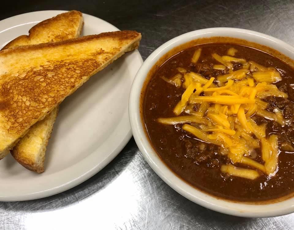 Order Connor’s Chili food online from Wilder's Cutting Edge Bistro store, Appleton on bringmethat.com