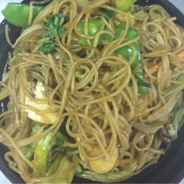 Order Vegetable Mei Fun food online from Oriental Express Restaurant store, Deptford Township on bringmethat.com