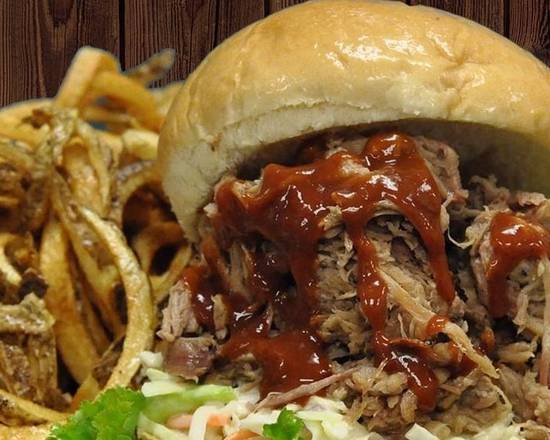 Order Pulled Pork Dinner food online from Toms BBQ Chicago Style store, Mesa on bringmethat.com