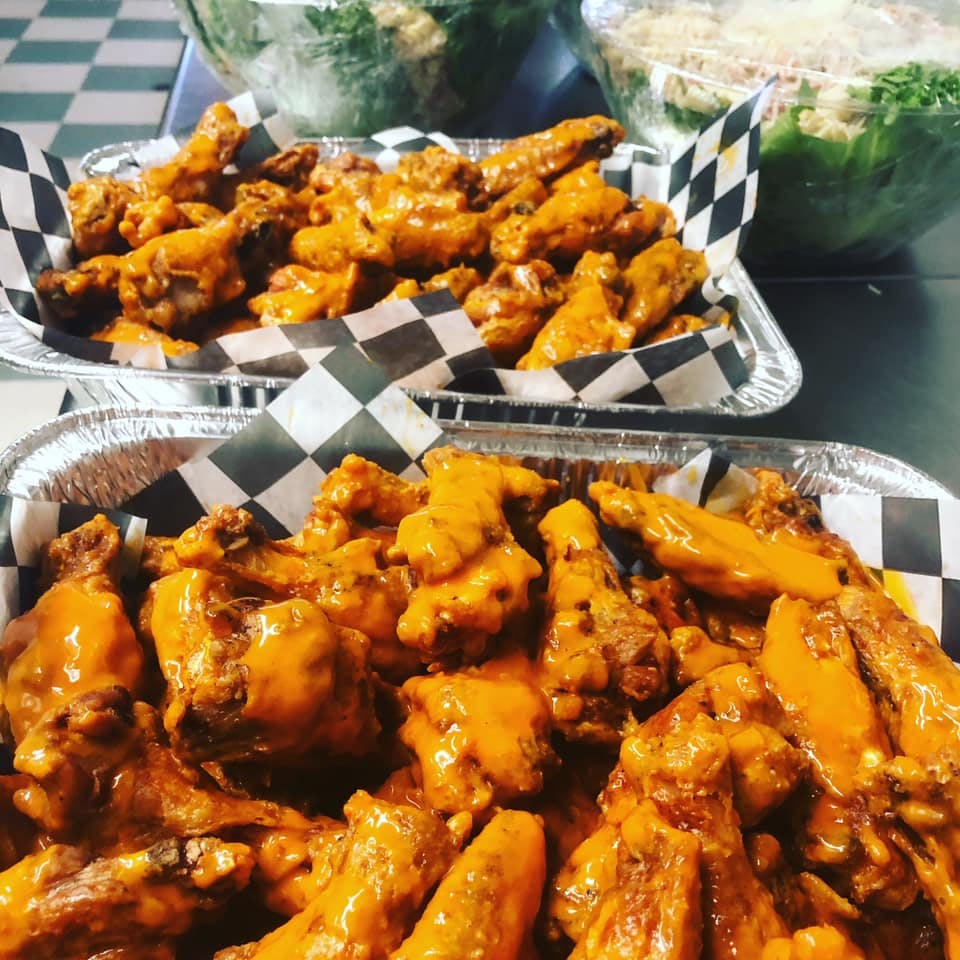 Order Buffalo Wings - 10 Pieces food online from Fontana Pizza & Grill store, Exton on bringmethat.com