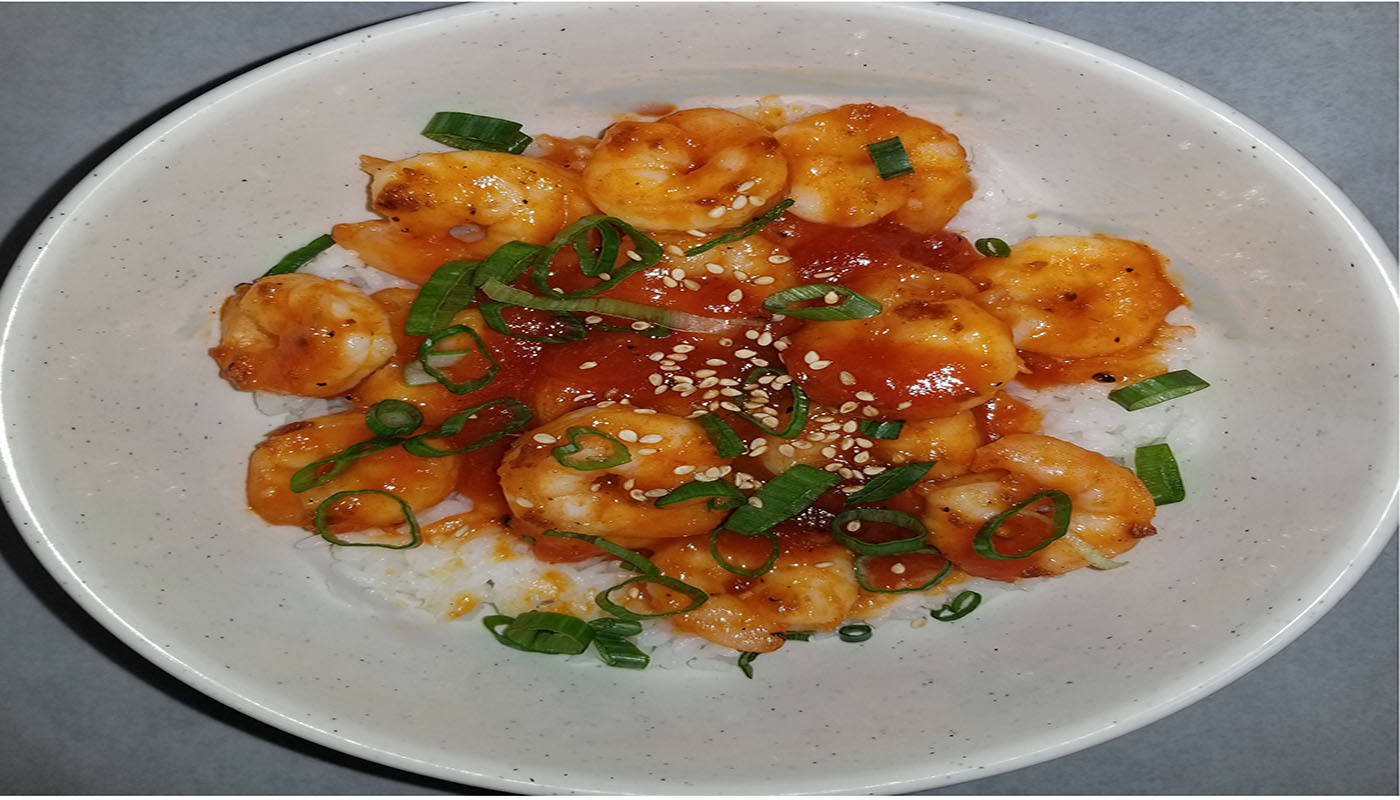 Order Chili Shrimp Rice Bowl food online from Momota Ramen store, Los Angeles on bringmethat.com