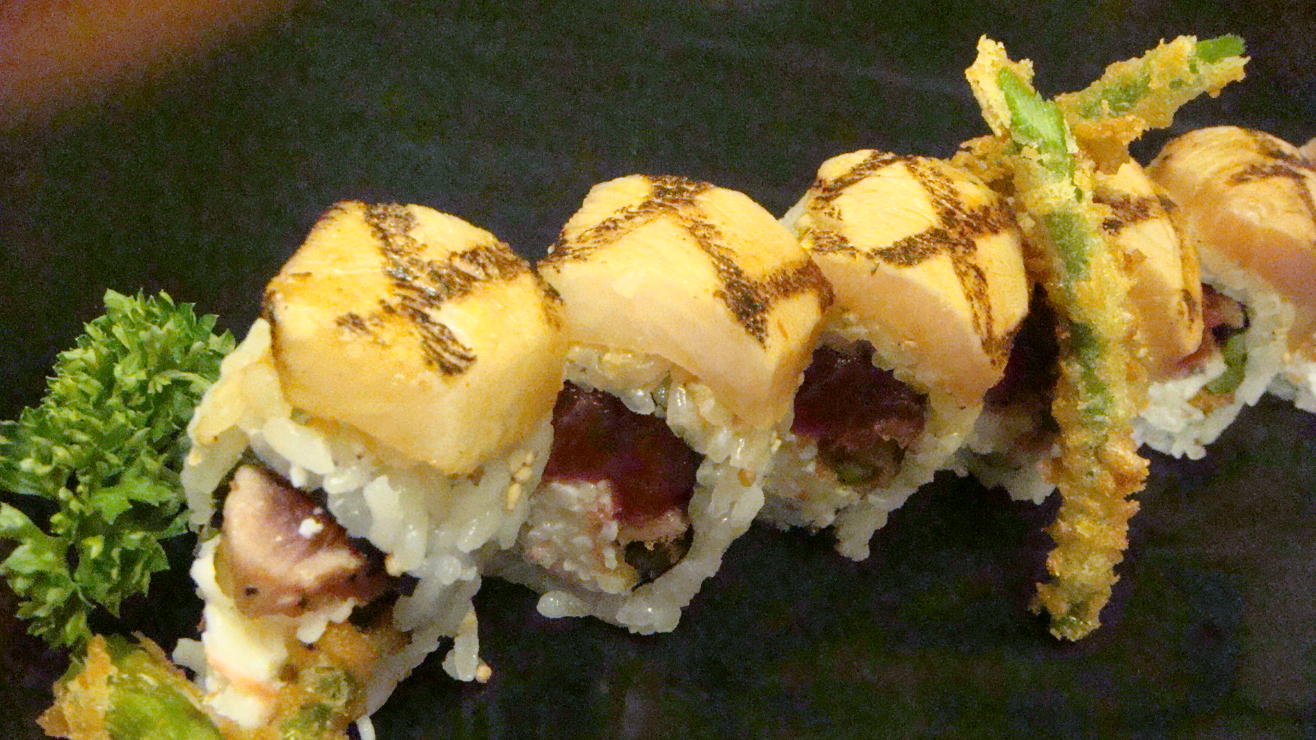Order Juicy Roll food online from Sakebomber Sushi & Grill store, Tempe on bringmethat.com