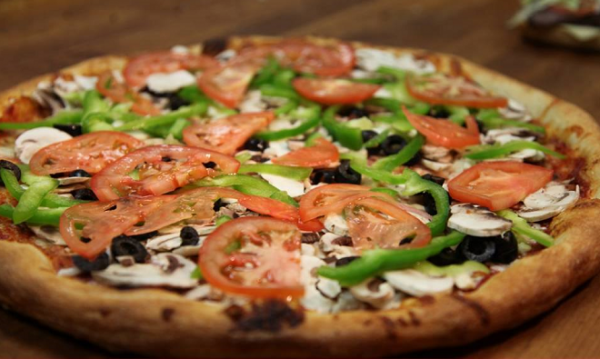 Order Vegetarian Pizza food online from Bravo pizza and subs store, Los Angeles on bringmethat.com
