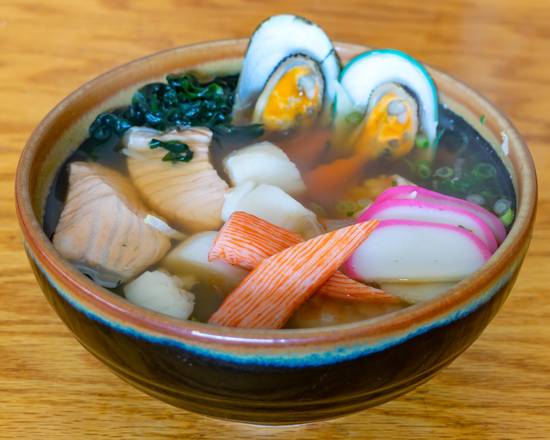 Order Seafood Soup food online from U-Yee Sushi & Hibachi store, Woodbridge Township on bringmethat.com