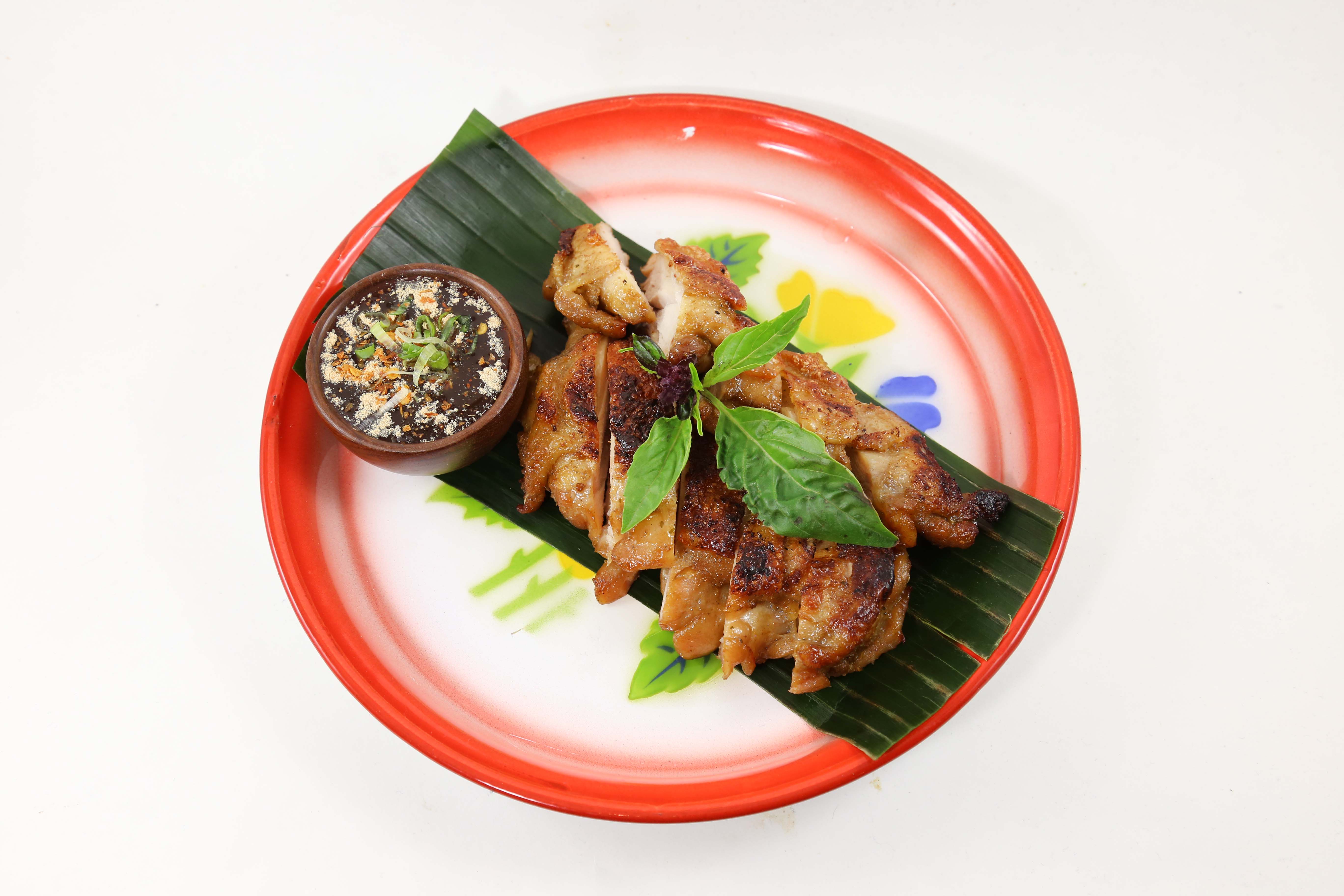 Order 6. Smoky Dark Meat Chicken food online from Eto'O Modern Asian Cuisine store, Chicago on bringmethat.com