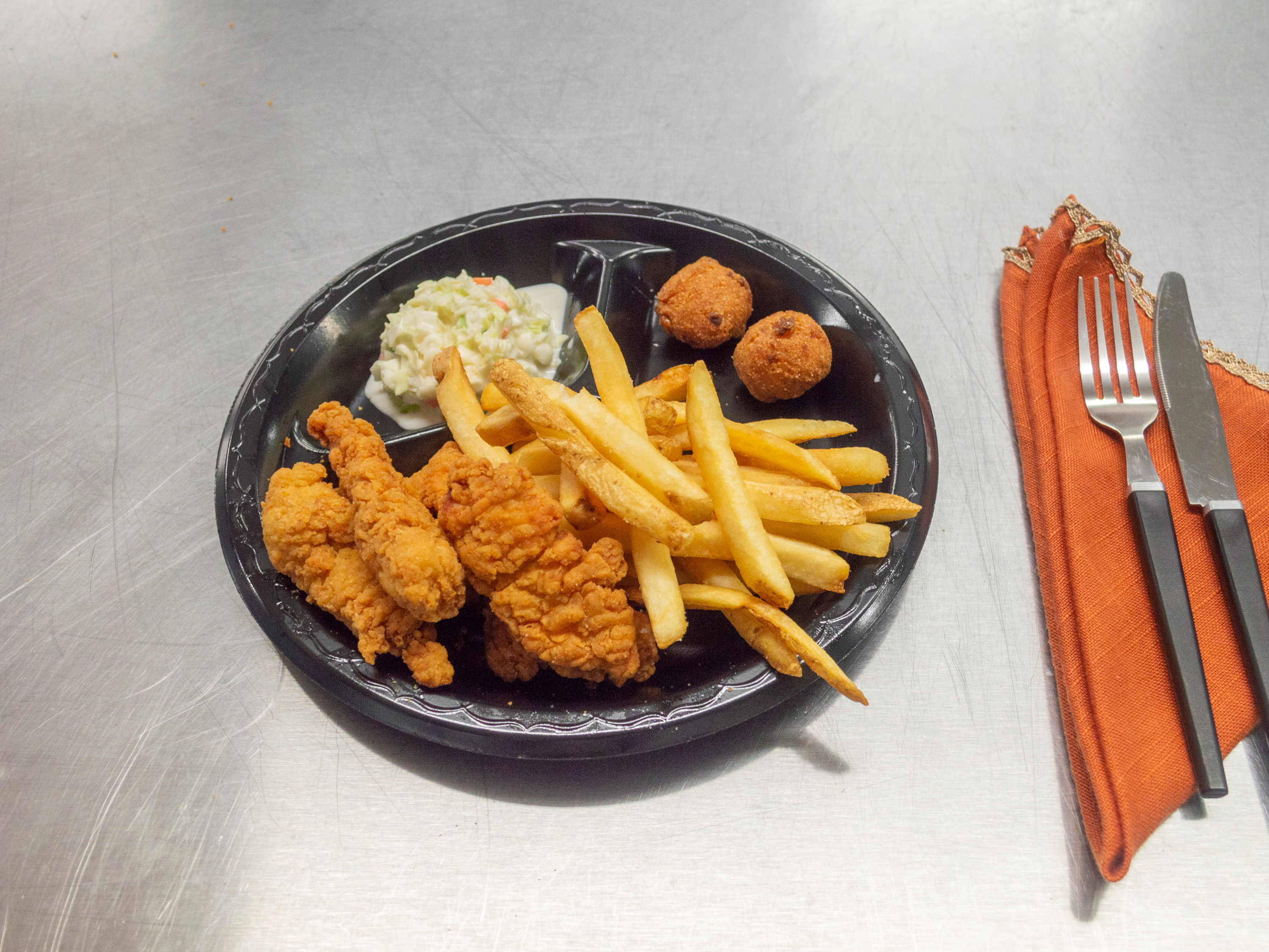 Order 3 Piece Chicken Strip Basket food online from Catering Company store, Paducah on bringmethat.com