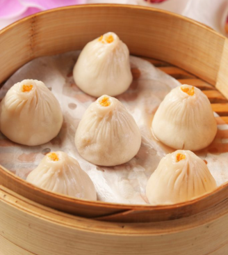 Order 1. Steamed Dumplings food online from Hong Kong Chinese Restaurant store, Newport News on bringmethat.com